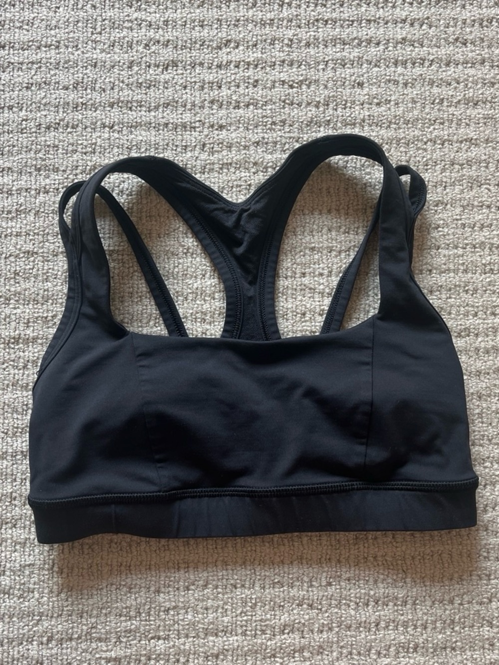 Black Lululemon sports bra